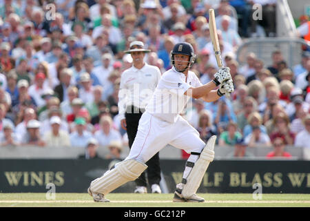 Cricket - les cendres 2009 - npower Cinquième Test - troisième jour - Angleterre / Australie - The Brit Oval. Jonathan Trott d'Angleterre en action Banque D'Images