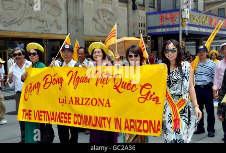 New York City contingent vietnamien dans le marche International Immigrants Foundation Parade Banque D'Images