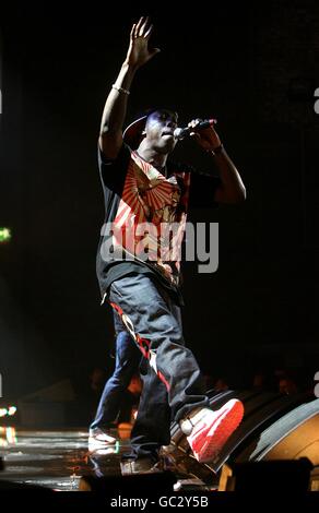 Dizzee Rascal se présentant au 250e anniversaire du concert Guinness, au Storehouse, St James Gate Brewery, Dublin Banque D'Images