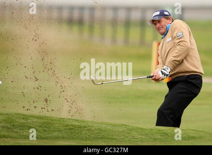 Franz Klammer pendant le championnat Alfred Dunhill Links au parcours de golf de Carnoustie, en Écosse. Banque D'Images