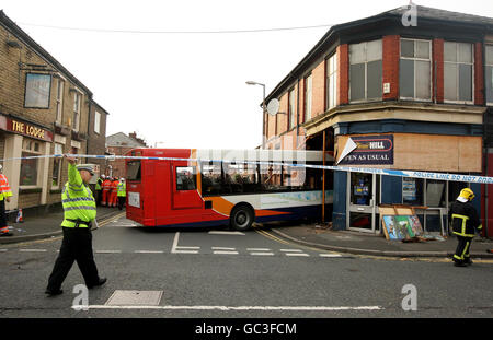 Accidents d'autobus en bookmakers Banque D'Images