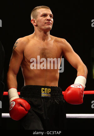 Boxe - Titre britannique lutte - John Murray John v Thaxton - Altrincham Leisure Centre Banque D'Images