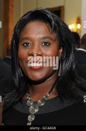 Tessa Sanderson pendant la réception Black Powerlist à Downing Street, Londres. Banque D'Images