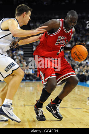 Basket-ball - NBA Europe - Chicago Bulls v Utah Jazz - O2 Arena Banque D'Images