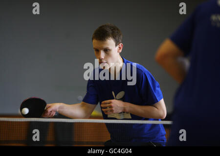 Rugby Union - Tennis de Table Défi - Knightswood Community Centre Banque D'Images