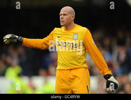 Brad Friedel de Aston Villa lors de sa 200e Premier League consécutive apparence Banque D'Images