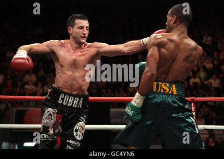 Boxe - Super Six World Boxing Classic - Monde WBC Super-Middleweight Titre Lutte - Carl Andre Dirrell Ligue v - Trent FM ar... Banque D'Images