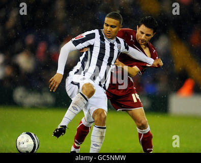 Jerome Thomas (à droite) de West Bromwich Albion lutte pour le ballon avec Cole Skuse de Bristol City lors du match de championnat de la ligue de football Coca-Cola aux Hawthorns, West Bromwich.APPUYEZ SUR PHOTO D'ASSOCIATION.Date de la photo: Samedi 21 novembre 2009.Le crédit photo devrait indiquer : PA Wire. Banque D'Images