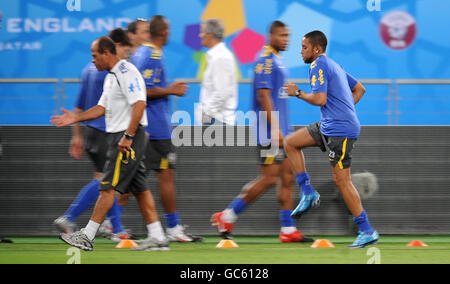 Football - International friendly - Brésil v Angleterre - Brésil Training - Khalifa International Stadium - Doha.Brazils Robinho lors d'une session d'entraînement au stade international de Khalifa, Doha, Qatar. Banque D'Images