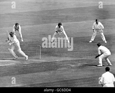 Cricket - 1971 Championnats du comté - Jour 1 - Middlesex v Hampshire - Lord's Cricket Ground Banque D'Images