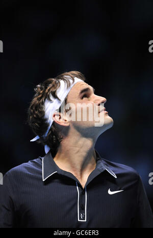 Roger Federer de Suisse pendant les finales du Barclay's ATP World tennis Tour à l'O2 Arena, Londres. Banque D'Images