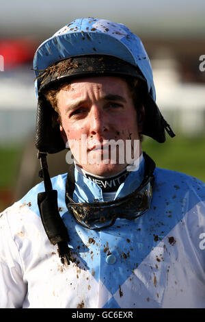 Courses hippiques, Hippodrome de Ludlow. Jockey Andrew Tinkler Banque D'Images