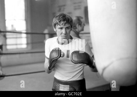 Boxe - super-légers - John H. Stracey - Formation - Gymnase Royal Oak Banque D'Images