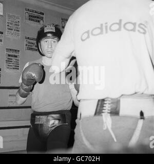 Boxe - super-légers - John H. Stracey - Formation - Gymnase Royal Oak Banque D'Images