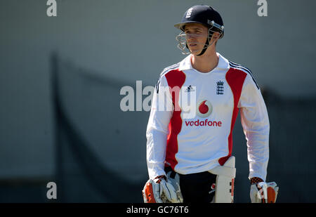 Joe Denly, d'Angleterre, lors d'une session de filets au terrain de cricket de Newlands, au Cap, en Afrique du Sud. Banque D'Images