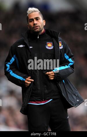 Soccer - Barclays Premier League - West Ham United v Burnley - Upton Park. Luis Jimenez, Ham Ouest Unis Banque D'Images