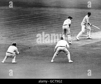 Cricket - County Championship 1969 - Middlesex v Kent - Premier jour - Lord's Cricket Ground Banque D'Images