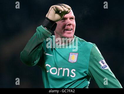 Football - Barclays Premier League - Manchester United / Aston Villa - Old Trafford. Brad Friedel, gardien de but Aston Villa Banque D'Images