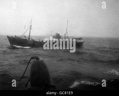 Les guerres de la morue - 1975. Les opérations de pêche britanniques de la côte de l'Islande. Banque D'Images