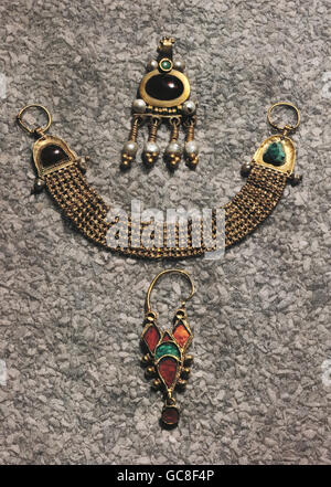 Les beaux-arts, l'ancien monde, les Parthes, les bijoux, objets funéraires, Séleucie du Tigre, de l'or, 1er siècle après J.-C., Musée National irakien à Bagdad, Banque D'Images