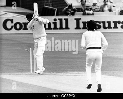 Cricket - Angleterre v Pakistan - Pakistan Îles Britanniques en 1987 (1er essai) - Jour 3 - Old Trafford, Manchester Banque D'Images