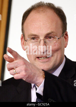 Rugby Union - réception parlementaire - Parlement écossais.Directeur général de Scottish Rugby Gordon McKie lors de la réception parlementaire au Parlement écossais, à Édimbourg. Banque D'Images