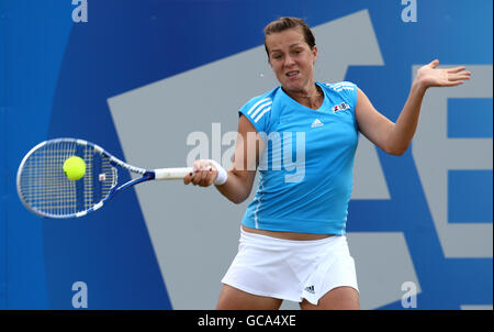 Anastasia Pavlyuchenkova de Russie en action contre Elena Baltaca de Grande-Bretagne Banque D'Images