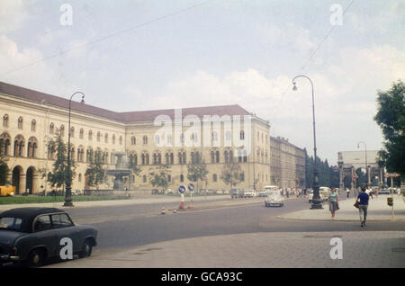 Géographie / Voyage, Allemagne, Bavière, Munich, rues, Ludwigstrasse, juin 1961, droits-supplémentaires-Clearences-non disponible Banque D'Images