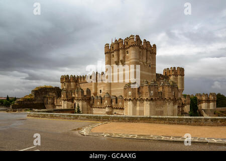 Château de style mauresque, dans la ville de Coca, province de Ségovie Castilla y Leon, Espagne Banque D'Images