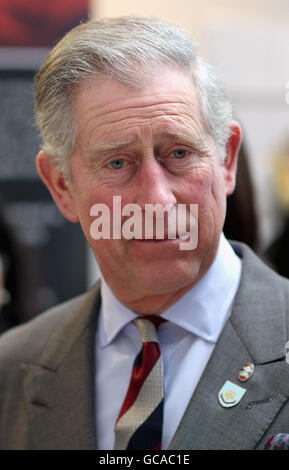 Le Prince de Galles visite Burnley Banque D'Images