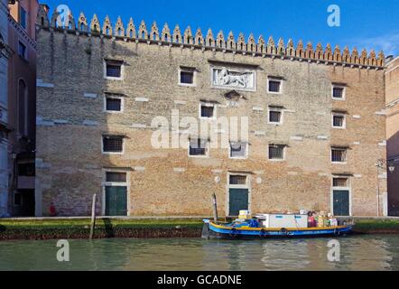 Italie Venise Fondaco Deposito di Megio Grand canal Banque D'Images