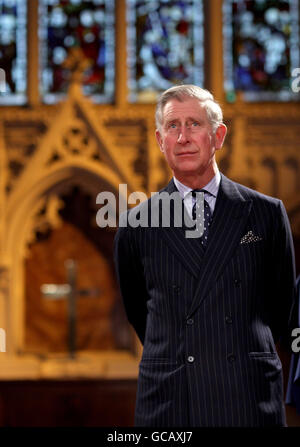 Le Prince de Galles lors d'une visite au St mellitus College, église St Paul, Londres. Banque D'Images