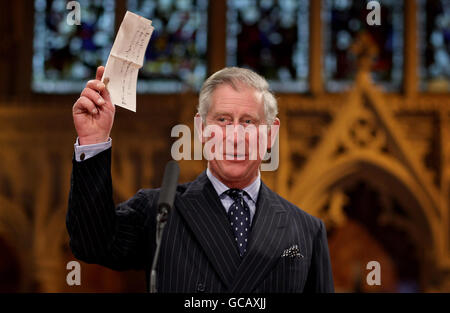 Le Prince de Galles prononce un discours lors d'une visite au St mellitus College de l'église St Paul, à Londres. Banque D'Images