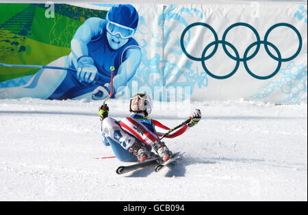 Lindsey Vonn, aux États-Unis, célèbre à la ligne d'arrivée pendant la descente des dames à Whistler Creekside, Whistler, Canada. Banque D'Images