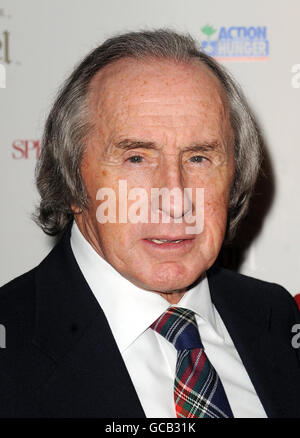 Sir Jackie Stewart arrive avant que le gagnant du prix Johnnie Walker Blue Label Great Scot soit annoncé à Boisdale, à Belgravia, à Londres. Banque D'Images