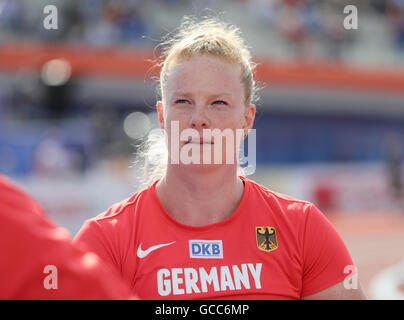 Amsterdam, Pays-Bas. 08 juillet, 2016. Donald Béchard Betty de l'Allemagne se prépare pour le lancer du marteau Femmes finale aux Championnats d'Europe d'athlétisme au Stade olympique à Amsterdam, Pays-Bas, 08 juillet 2016. Photo : Michael Kappeler/dpa/Alamy Live News Banque D'Images