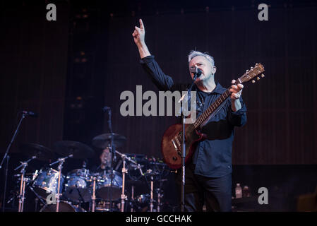 Manchester, UK. 09 juillet 2016. Gillian Gilbert, Tom Chapman, Stephen Morris, Bernard Sumner et Phil Cunningham de nouvelle commande effectuer au Bol Castlefield à Manchester 09/07/2016 Credit : Gary Mather/Alamy Live News Banque D'Images