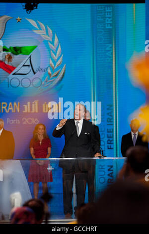 Paris, France. 09 juillet, 2016. 'Iran libre', rendez-vous annuel des communautés iraniennes, Bourget, Paris, France, le 9 juillet 2016 Crédit : Ania Freindorf/Alamy Live News Banque D'Images