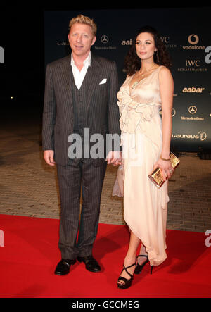 Boris Becker et sa femme Sharlely à la Laureus Welcome Party, à la veille des Laureus World Sports Awards, à l'hôtel Fairmont d'Abu Dhabi. Banque D'Images