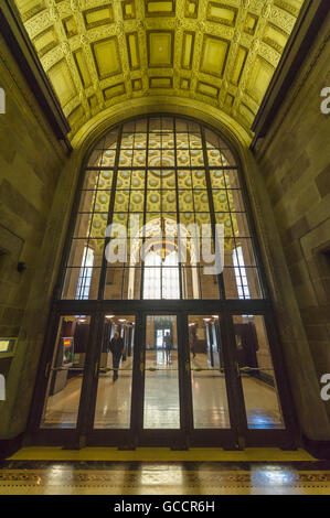 Le centre-ville de Toronto financial district - Commerce Court Tour Nord hall bancaire Banque D'Images