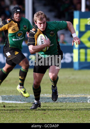 Rugby Union - LV=finale de coupe - Northampton Saints / Gloucester Rugby - Sixways Stadium.Stephen Myler de Northampton en action pendant la finale de la coupe LV=Cup au stade Sixways, à Worcester. Banque D'Images