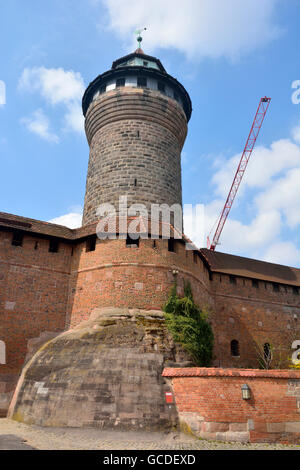 Sinwell tour du Château de Kaiserburg à Nuremberg Banque D'Images