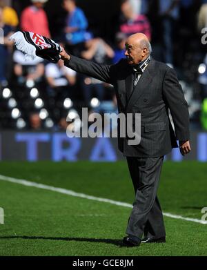 Football - Barclays Premier League - Fulham / Wolverhampton Wanderers - Craven Cottage. Mohamed Al Fayed, propriétaire de Fulham, avant le lancement Banque D'Images