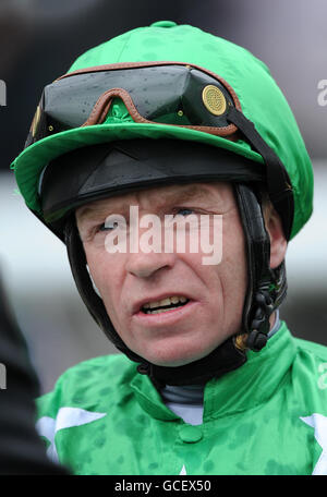 Courses hippiques - course pour le changement - Hippodrome de Doncaster.Jimmy Quinn, Jockey Banque D'Images