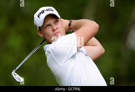 Danny Willett, en Angleterre, est au 6e trou lors du championnat BMW PGA au club de golf de Wentworth, Surrey. Banque D'Images