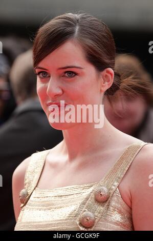 National Movie Awards 2010 - arrivées - Londres.Michelle Ryan arrivant pour les National Movie Awards 2010 au Royal Festival Hall de Londres. Banque D'Images