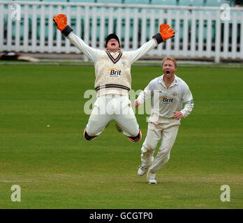 Cricket - Liverpool Victoria County Championship - Division deux - Jour trois - Surrey v Middlesex - Le Brit Oval Banque D'Images