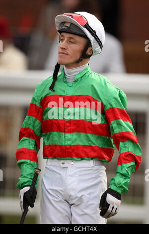 Courses hippiques - Hilary Needler Trophy Night - Beverley Racecourse. Lee Vickers, Jockey Banque D'Images