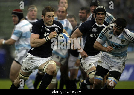 Rugby Union - second Test - Argentine / Ecosse - Estadio Mundialista.John Barclay (à gauche) en Écosse pendant le match d'essai à Estadio Mundialista, Mar Del Plata, Argentine. Banque D'Images