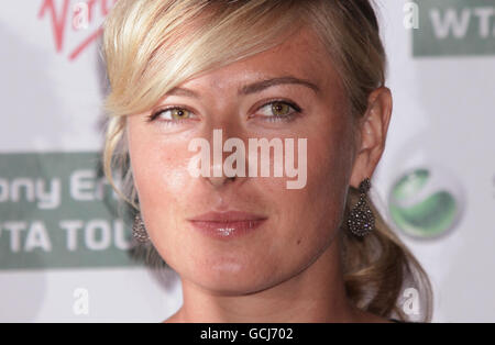 Maria Sharapova arrivant pour la Virgin pre-Wimbledon Party à Kensington Roof Gardens, à l'ouest de Londres. Banque D'Images